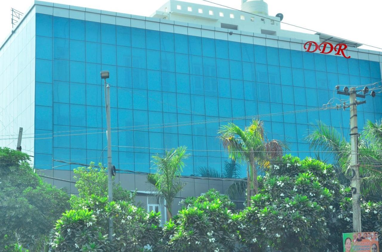 Ddr Hotel Residency Gurgaon Ngoại thất bức ảnh