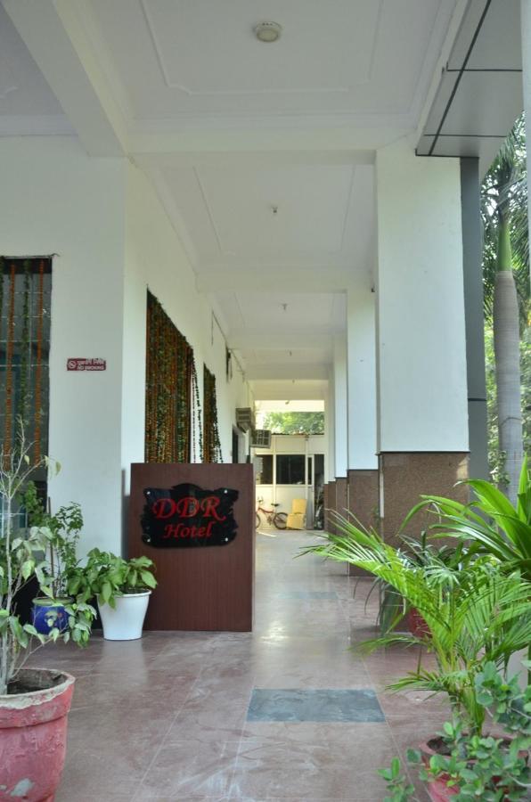 Ddr Hotel Residency Gurgaon Ngoại thất bức ảnh